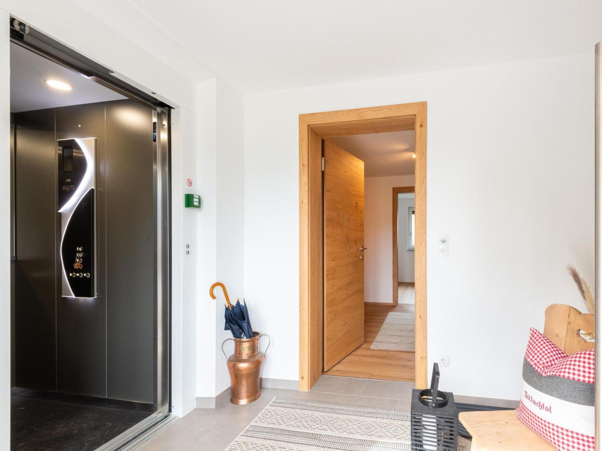 Thunhaus Apartments With Ski-Storage Uderns Eksteriør billede